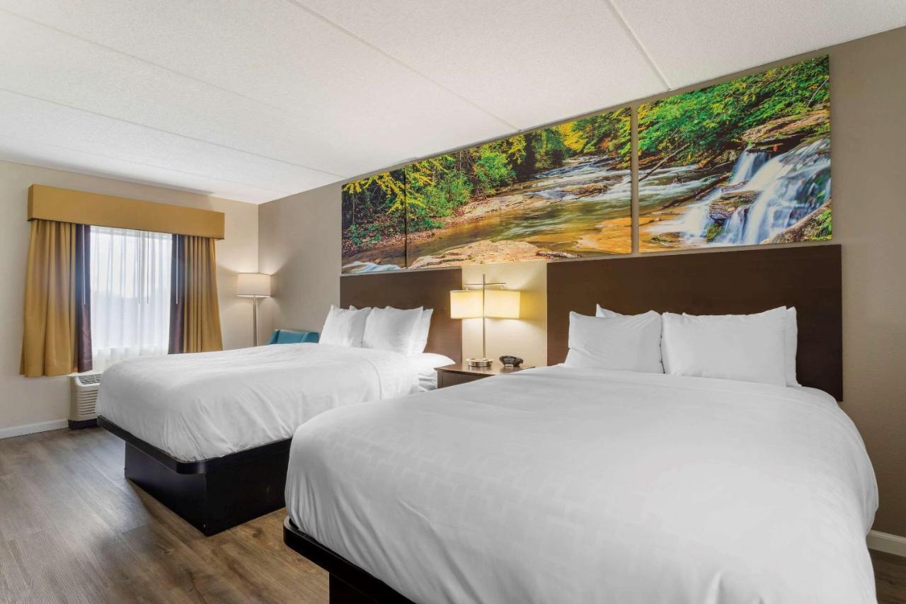 Clarion Pointe Kimball By Choice Hotels Exterior photo